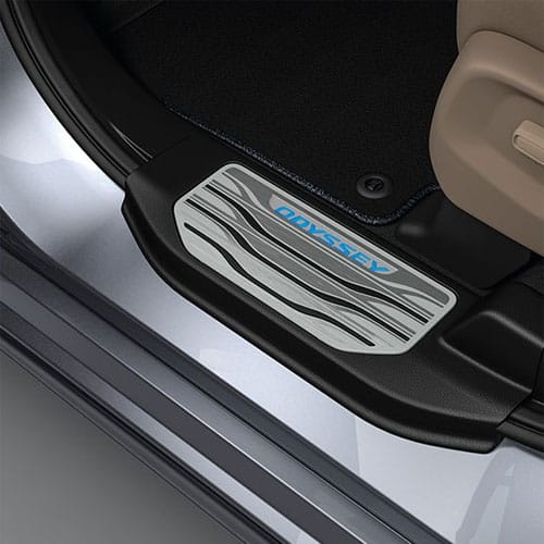 Honda Illuminated Door Sill Trim - Set of 2 (Odyssey 2018-2020) 08E12-THR-100A